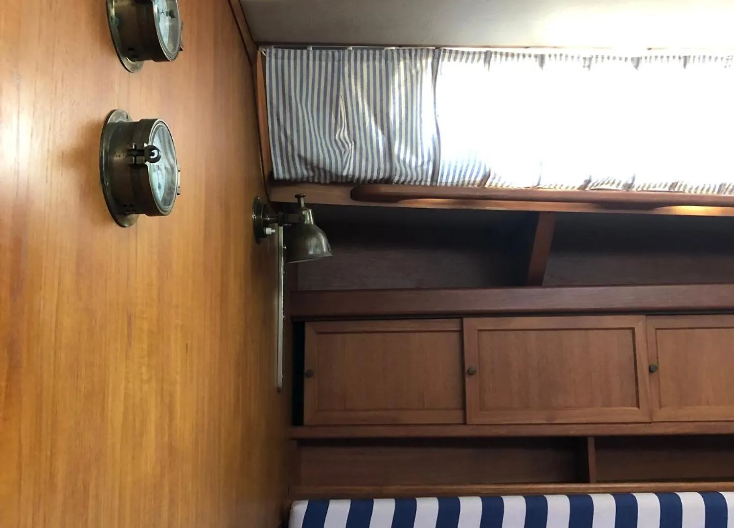 Botel Sailing&Stay - A Night Onboard With Your Sailing Experience Barcelona